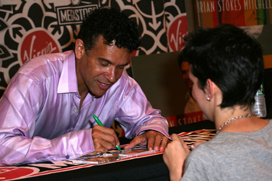 Photo Coverage: Brian Stokes Mitchell CD Signing Image