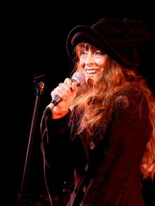 Marshall Brings Piaf To Metropolitan Room