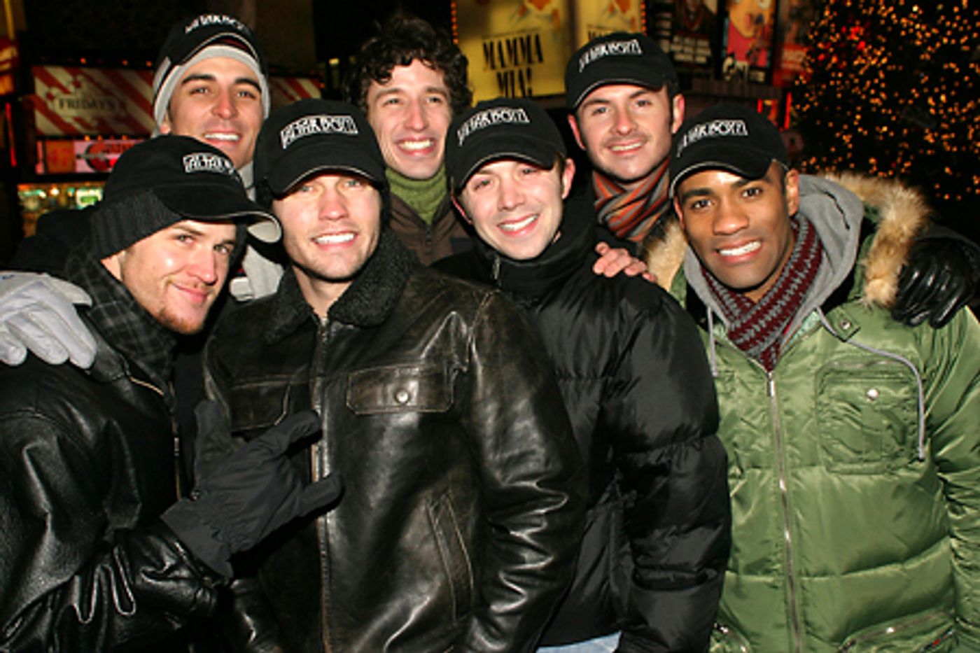 Photo Coverage: Chita Rivera and David Hyde Pierce Light the Broadway Holiday Tree  Image