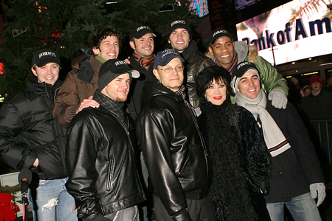 Photo Coverage: Chita Rivera and David Hyde Pierce Light the Broadway Holiday Tree  Image