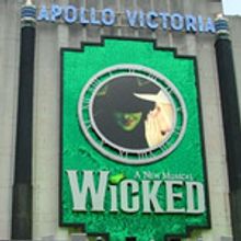 Photo Coverage: WICKED Flies Into London!