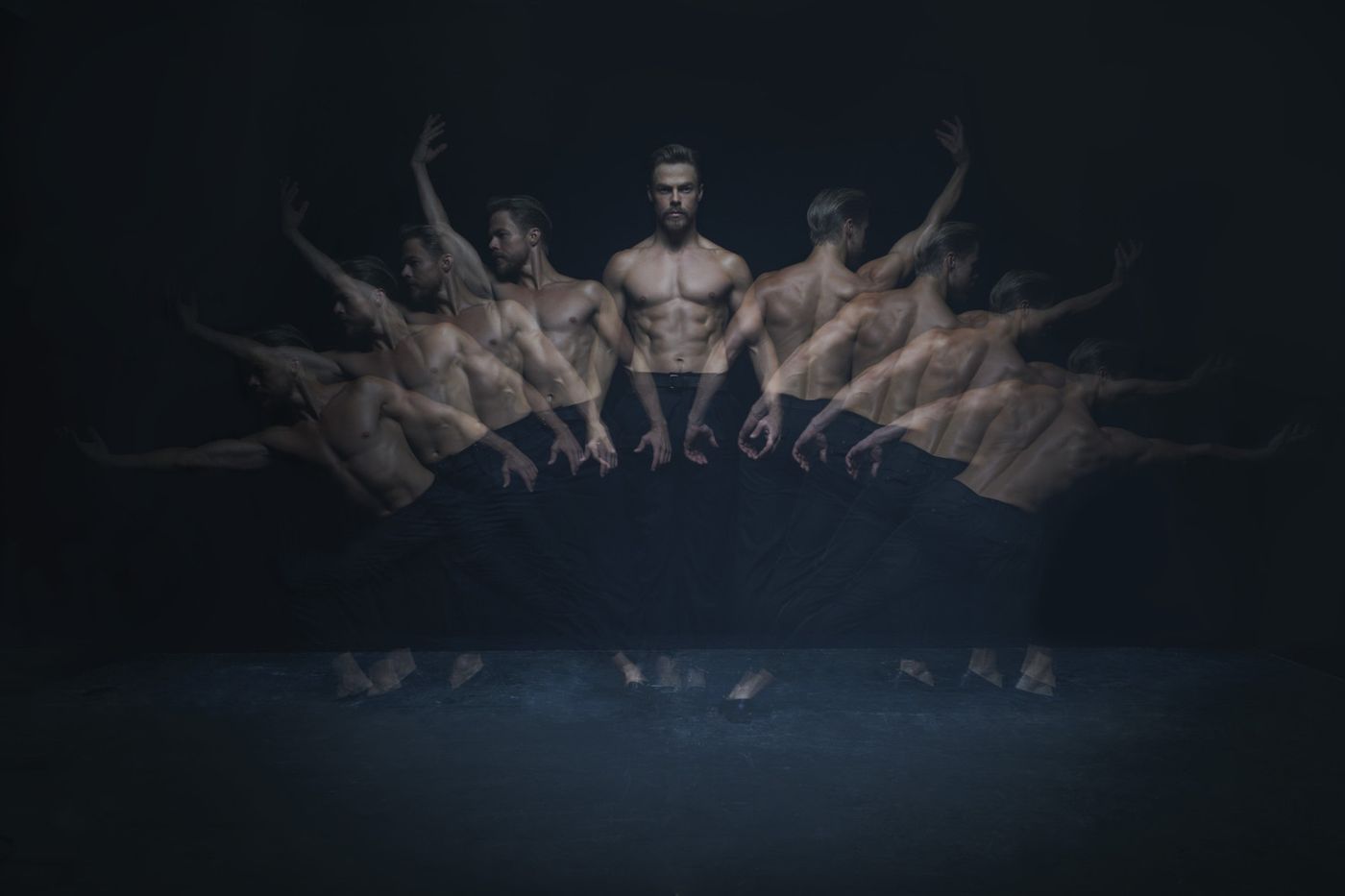 Interview: Derek Hough Talks About What an Exciting Show His DEREK HOUGH - LIVE! ON TOUR Will Be at Fox Theatre!  Image