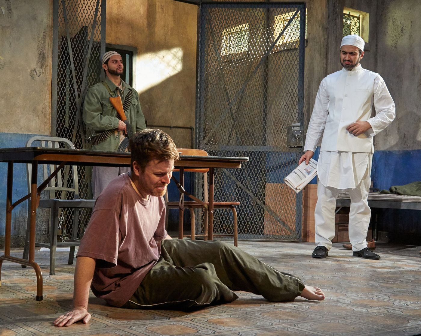 Review: THE INVISIBLE HAND at TheaterWorks  Image