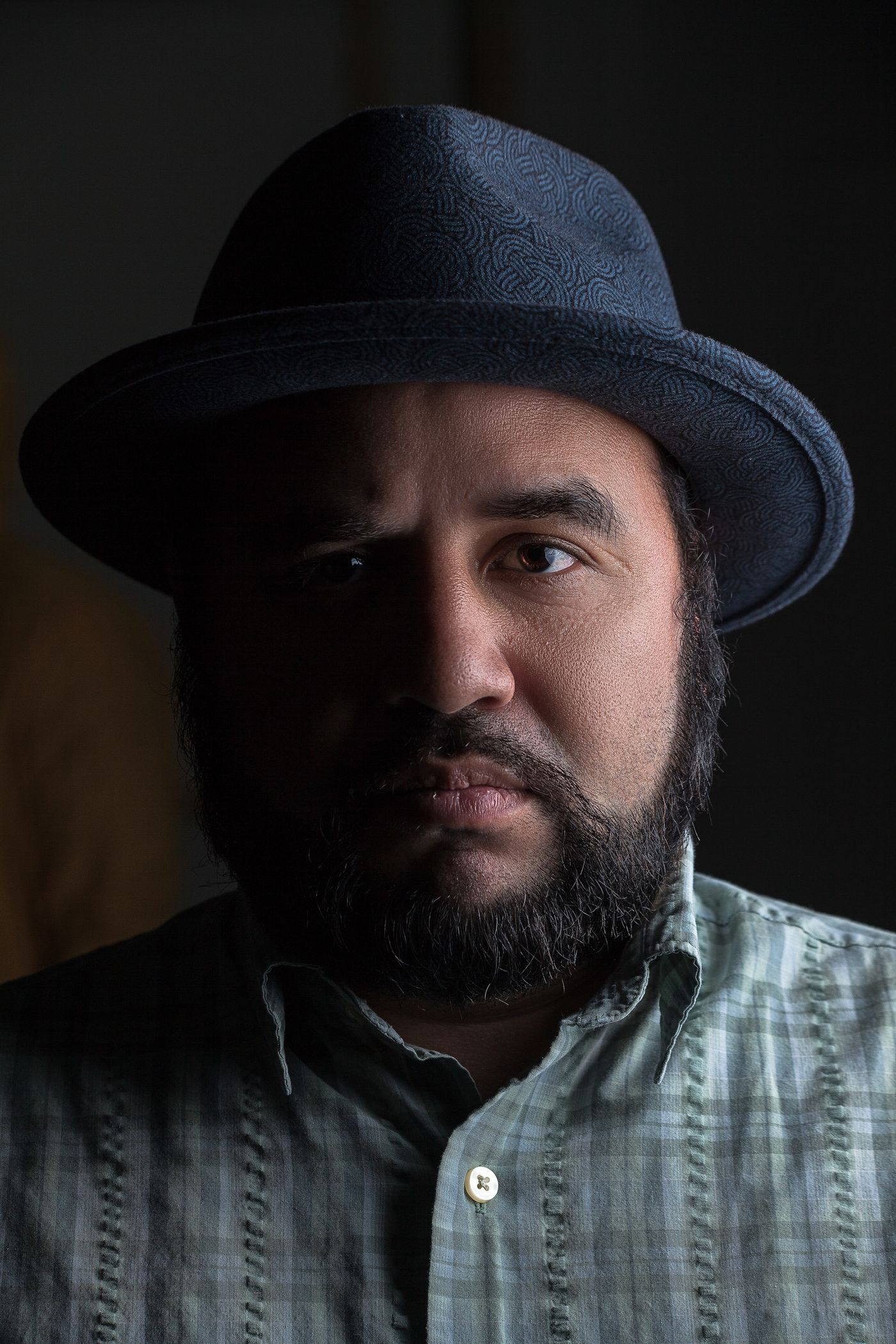 Interview: Arturo Wong of ¿ QUE PASÓ ANOCHE? at Teatro La Estación Interview: Arturo Wong of ¿ QUE PASÓ ANOCHE? at Teatro La Estación Image