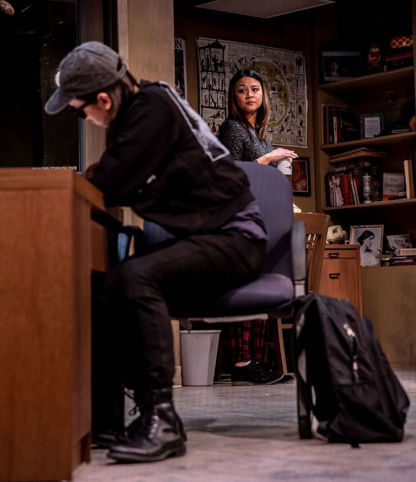 Review: OFFICE HOUR at Fort Worth's CIRCLE THEATRE  Image