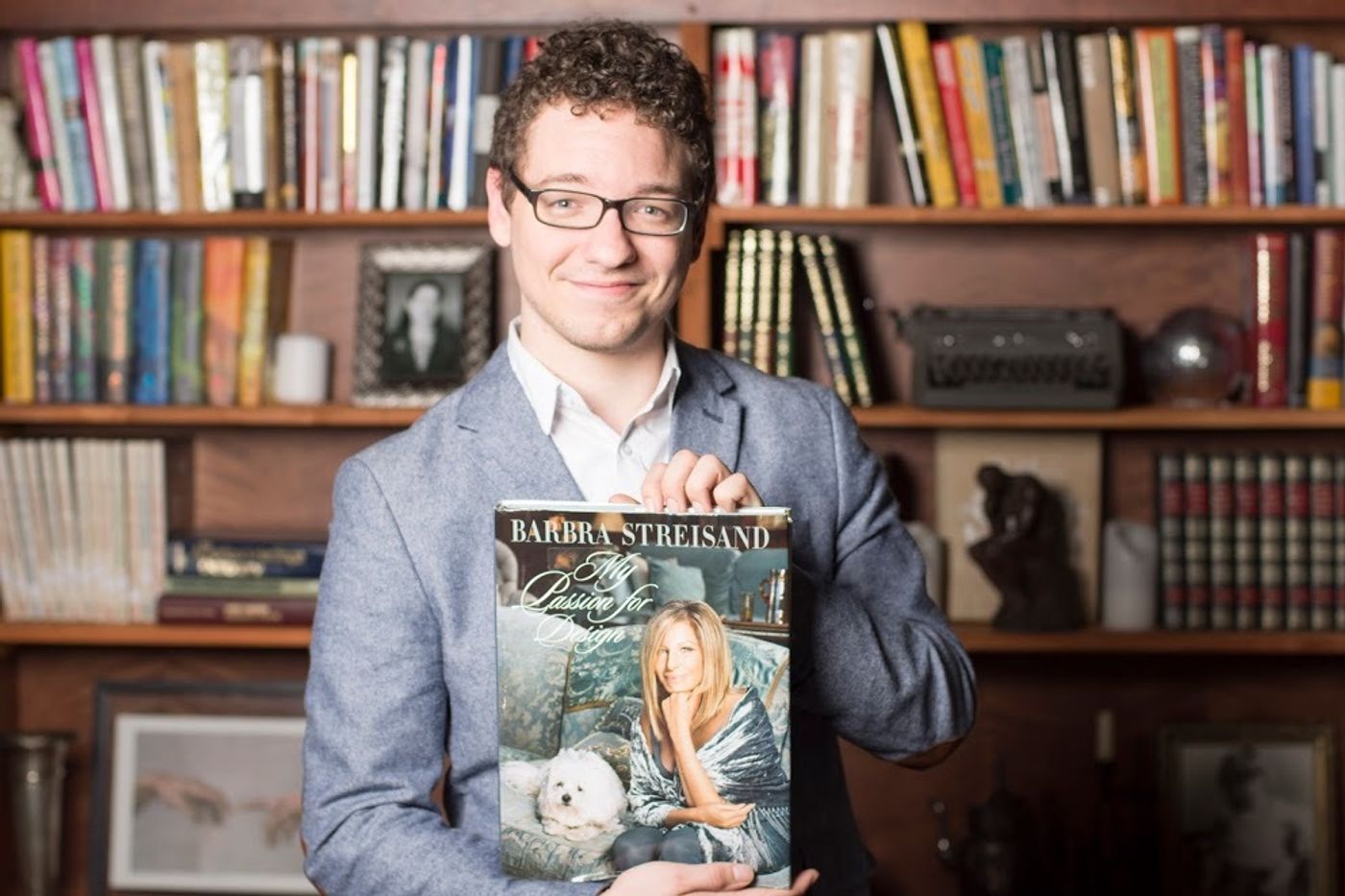 Interview: Elliott Folds Previews Upcoming Production of BUYER AND CELLAR at Out Front Theatre  Image