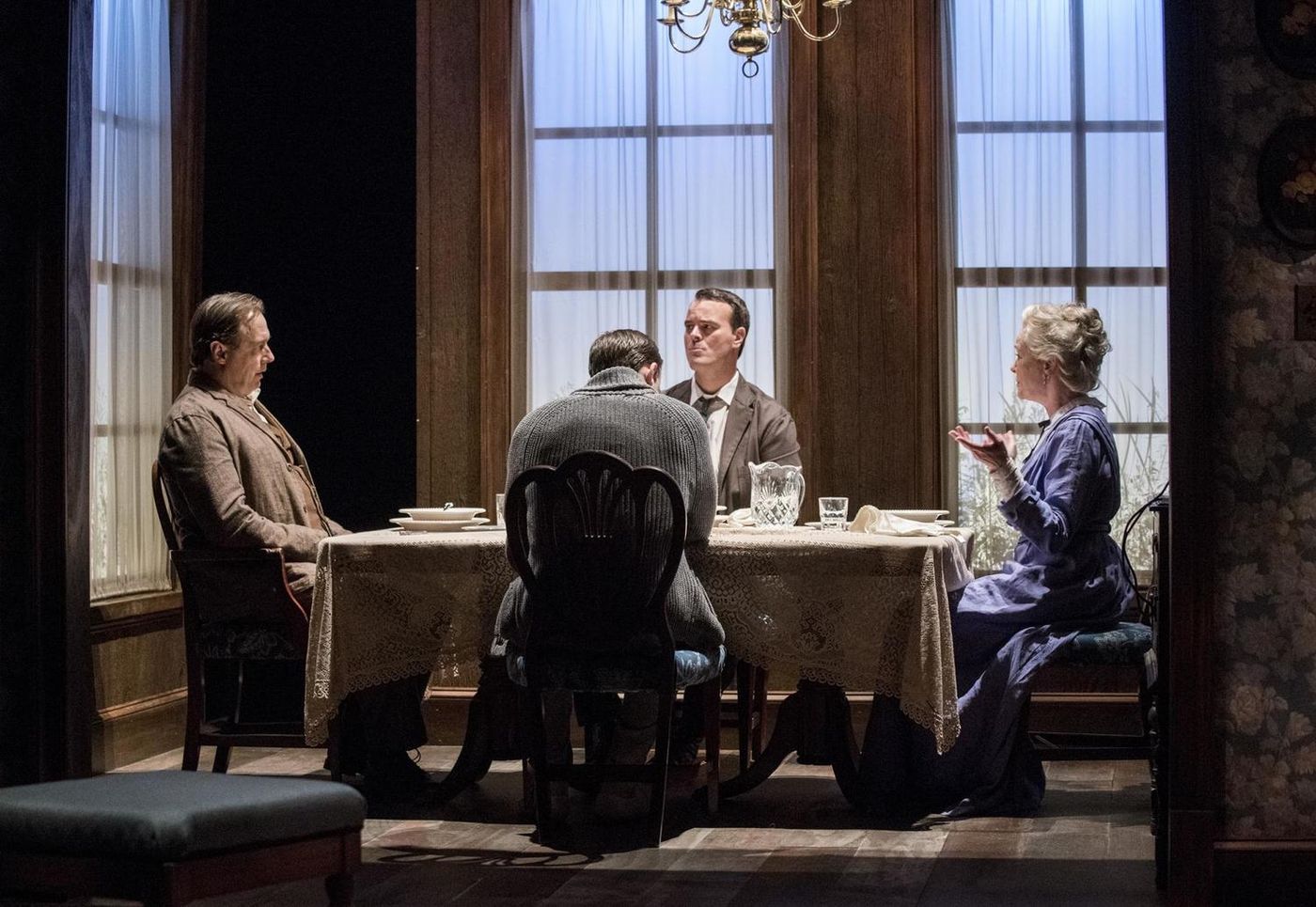 Review: LONG DAY'S JOURNEY INTO NIGHT at Everyman Theatre  Image