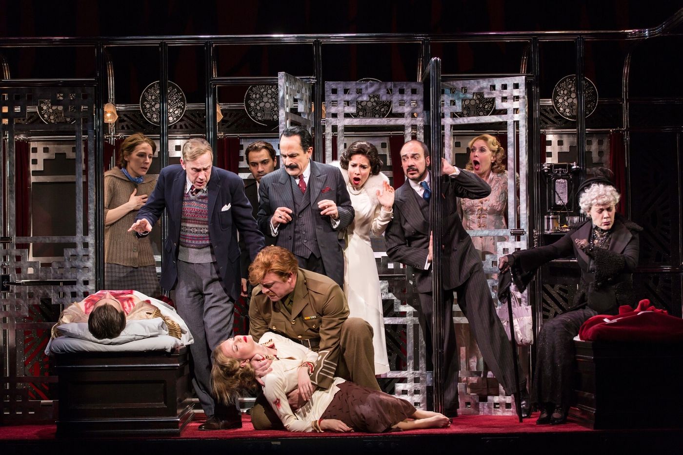 Review: MURDER ON THE ORIENT EXPRESS at Hartford Stage  Image
