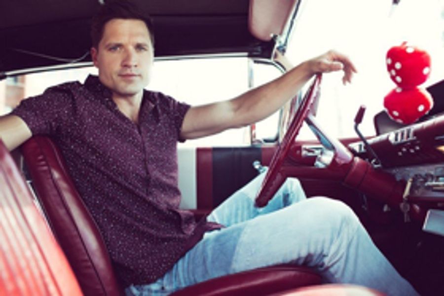 Country Music Star Walker Hayes Announces Launch of BE A CRAIG FUND Ahead of Father's Day Image