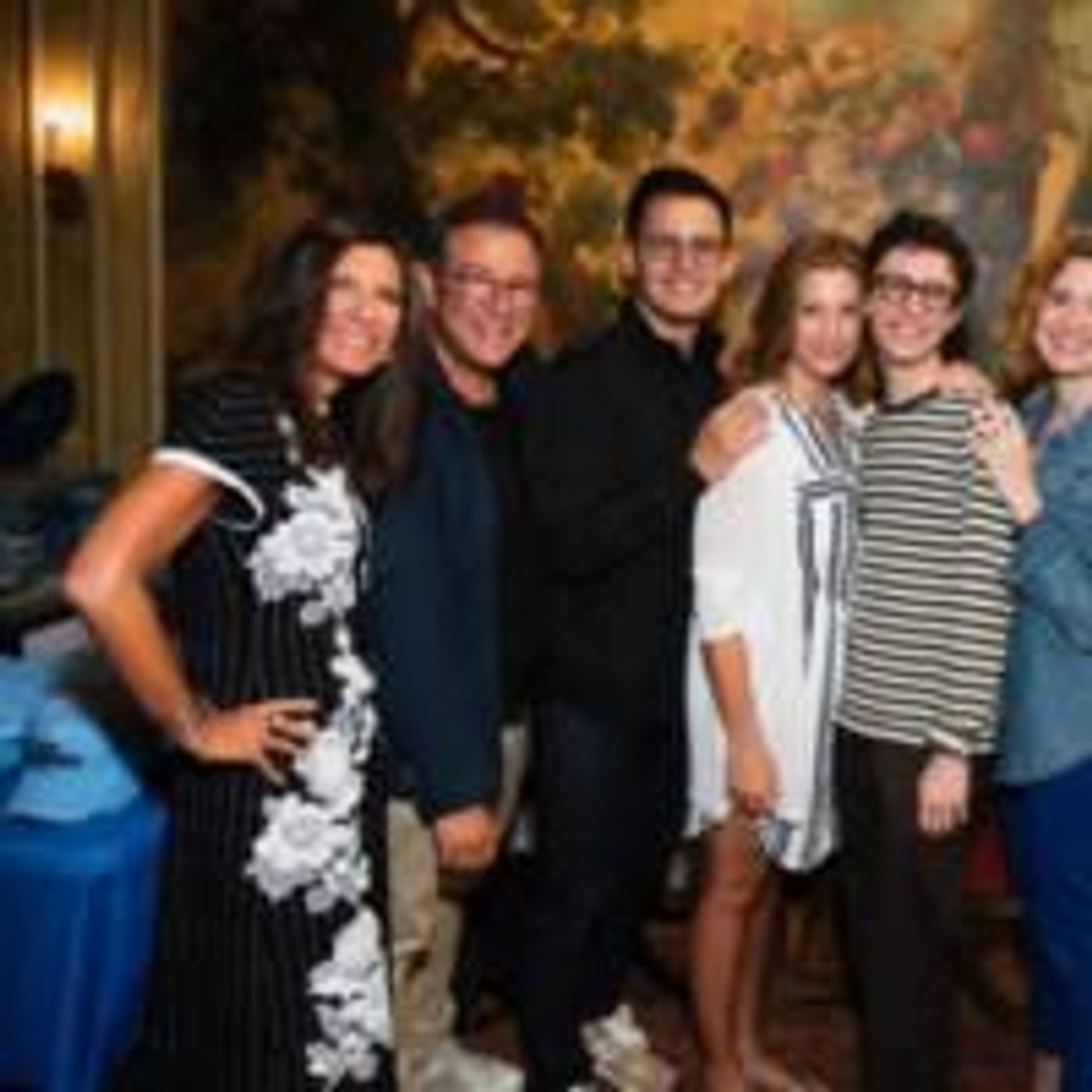 Brief 8/22: Meet the Cast of the DEAR EVAN HANSEN Tour, and More!  Image