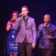 Photo Flash: The Cocktail Cabaret Resumes Performances November 21