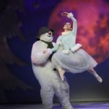 Photo Flash: First Look at THE SNOWMAN at Peacock Theatre