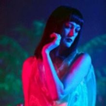 NYC-Based Electronic Songstress Searmanas Teases 'SEA' From Debut Album