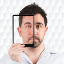 Comedian Yianni Agisilaou Brings His New Show To The Edinburgh Fringe