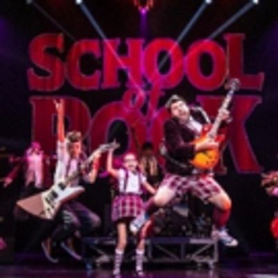 BWW Review: Shaking That Post-Holiday Slump with SCHOOL OF ROCK
