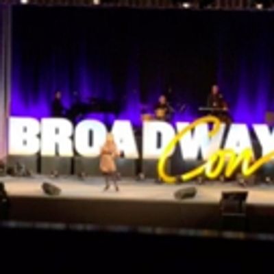 VIDEO: BroadwayCon Gives Us a First Look at KISS ME, KATE