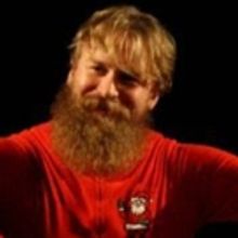 SUGAR PLUM GARY is Coming to Town