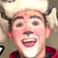 Video: 'Young Max' Goes Behind The Scenes With THE GRINCH National Tour Video