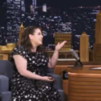 VIDEO: Beanie Feldstein Met BOOKSMART Director Olivia Wilde at Anna Wintour's Tonys… Video