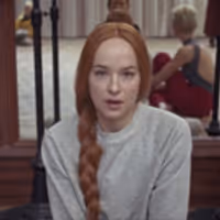 Stage Tube: Watch the Newest Trailer for SUSPIRIA Starring Dakota Johnson Video