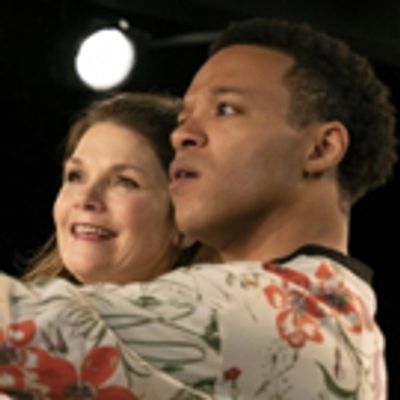 Photo Flash: First Look at Roundabout&#039;s SOMETHING CLEAN