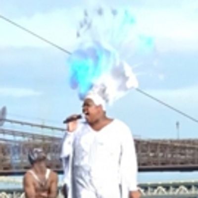 VIDEO: Alex Newell Performs 'Aquarius' at Wigstock