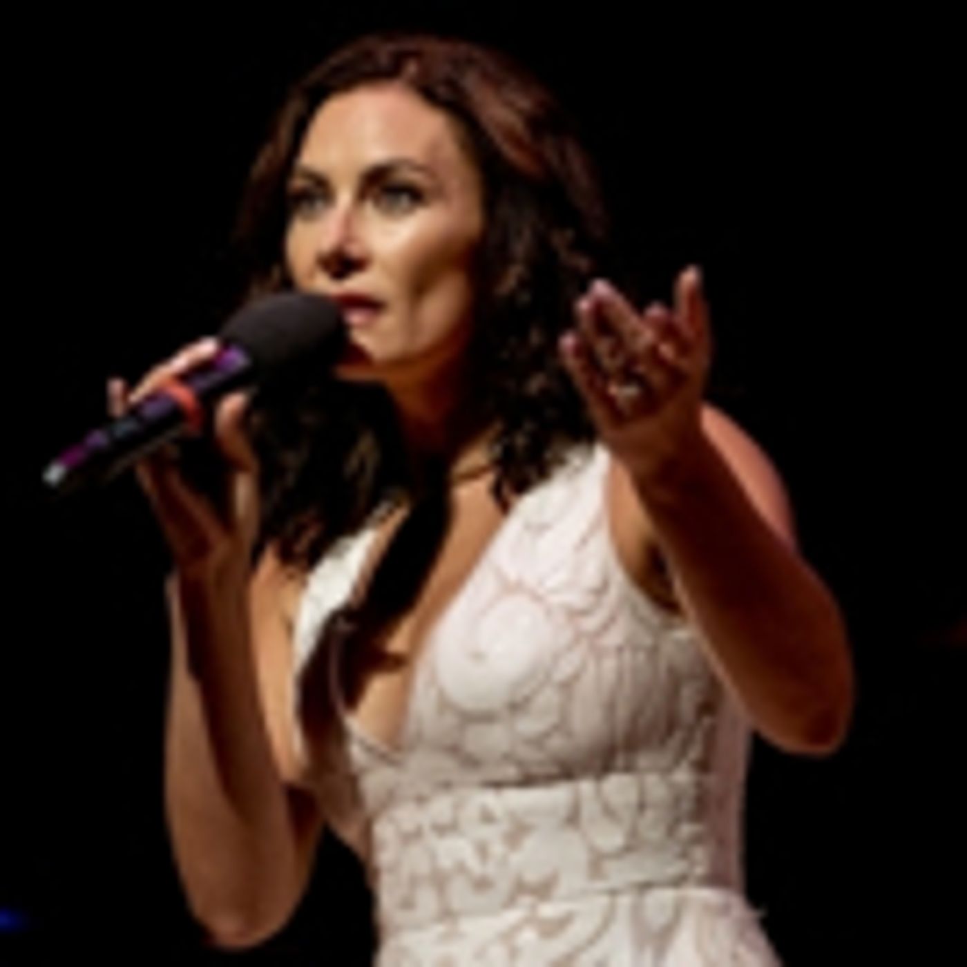 Brief 8/29: MRS. DOUBTFIRE Musical, Patti LuPone in COMPANY Rehearsal, and More!  Image