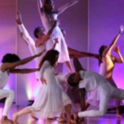 BWW Review: KESHET CHAIM DANCE ENSEMBLE    INTERPRETING THE RAINBOW OF LIFE, LOVE AND OPTIMISM THRU DANCE at Gindi Auditorium