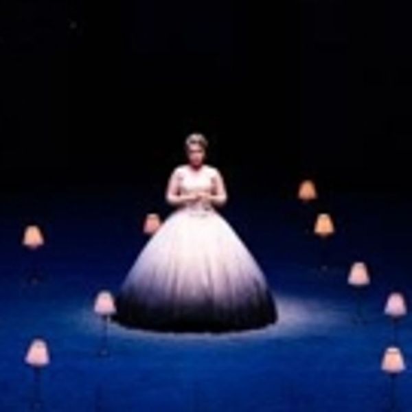 VIDEO: First Look At CENDRILLON At Lyric Opera Of Chicago - Chicago Theater Video