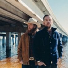 Brothers Osborne Reveal New Track PUSHING UP DAISIES (LOVE ALIVE)