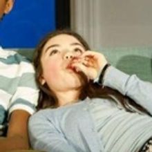 BWW Review:  Lindsey Ferrentino's THIS FLAT EARTH Explores a Child's Reaction to a Sc