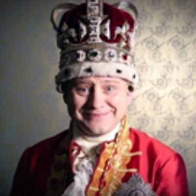 VIDEO: A Message From The King! HAMILTON's King George III Announces the 2019 Olivier Awards