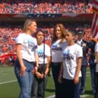VIDEO: The Touring Cast of DEAR EVAN HANSEN Perform the National Anthem Video