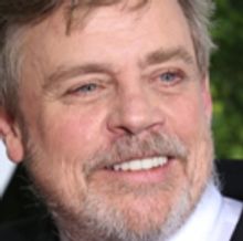Mark Hamill Apologizes for THE LAST JEDI Luke Skywalker Critique