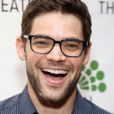 BWW Exclusive: Jeremy Jordan in Concert- Sings&nbsp;'West Side' and Zings Weinstein