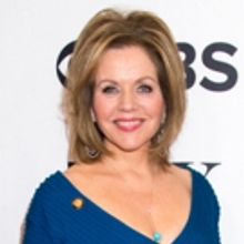 Renee Fleming to Release Broadway Album Featuring DEAR EVAN HANSEN, Leslie Odom Jr…