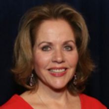 Renée Fleming Set to Open Fort Wayne Philharmonic's 75th Anniversary Season!