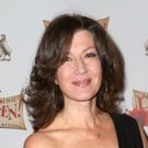 Hallmark Channel Gets into the Holiday Spirit with 'Amy Grant's Tennessee Christmas'…