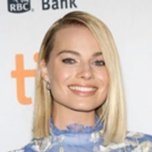 Margot Robbie Shares Instagram First Look of Her ONCE UPON A TIME IN HOLLYWOOD…