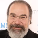 New York Theatre Workshop Hosts Mandy Patinkin in Concert