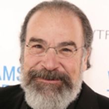 New York Theatre Workshop Hosts Mandy Patinkin in Concert