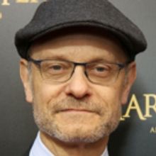 David Hyde Pierce to Host the 2019 Mr. Abbott Award Gala