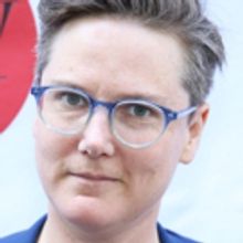 Hannah Gadsby's New Stand-Up Special DOUGLAS to Launch on Netflix Following Off-Broad