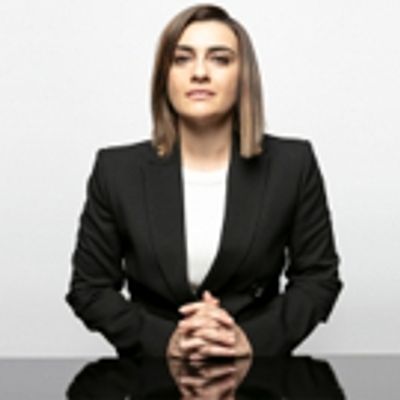 BWW REVIEW: PRIMA FACIE Is A Powerful Piece Of Pertinent Theatre That That Lifts the Lid On The Flaws Of The Legal System