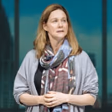 Photo Flash: First Look at Laura Linney in MY NAME IS LUCY BARTON