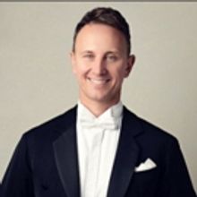 Strictly Star Ian Waite Waltzes Into Worthing Panto