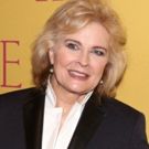Candice Bergen Shares A First Look of the MURPHY BROWN Cast Reunited