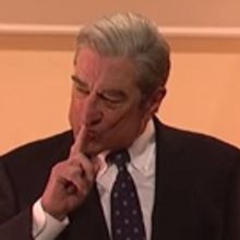 VIDEO: De Niro's Robert Mueller Returns to SNL to Lurk in Eric Trump's Closet