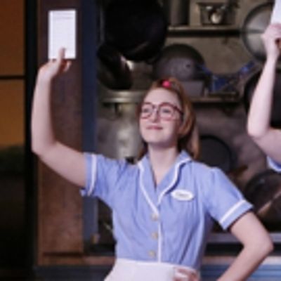 BWW Interview: Ephie Aardema of WAITRESS at the Fisher Theatre Says It Has A Lot of Heart... And Pie!