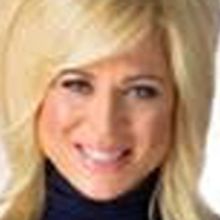 Theresa Caputo Comes to the Fox This Summer